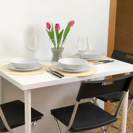 Apartamentos Travelstep La Latina Madrid Exterior photo